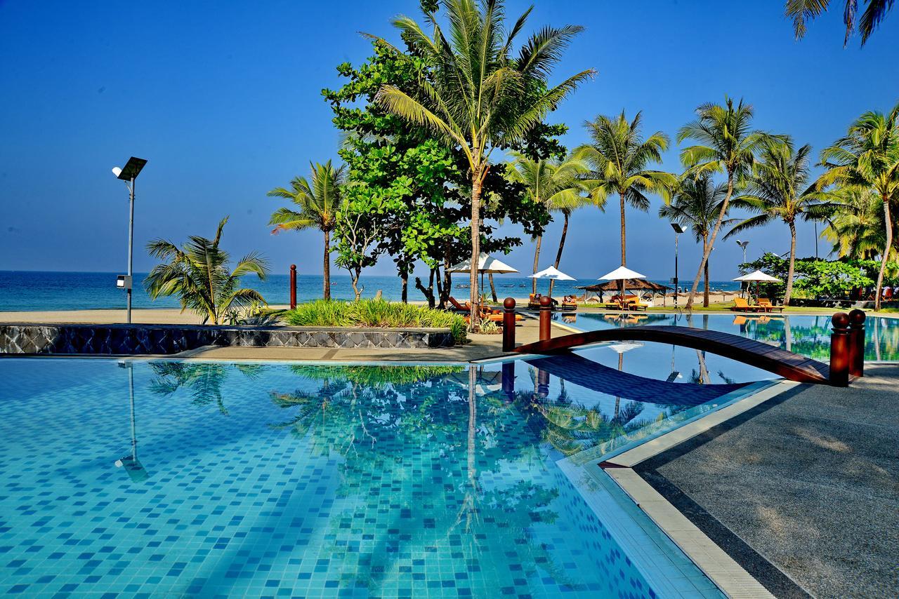 Aureum Palace Hotel & Resort Ngwe Saung ングウェ・サウン エクステリア 写真