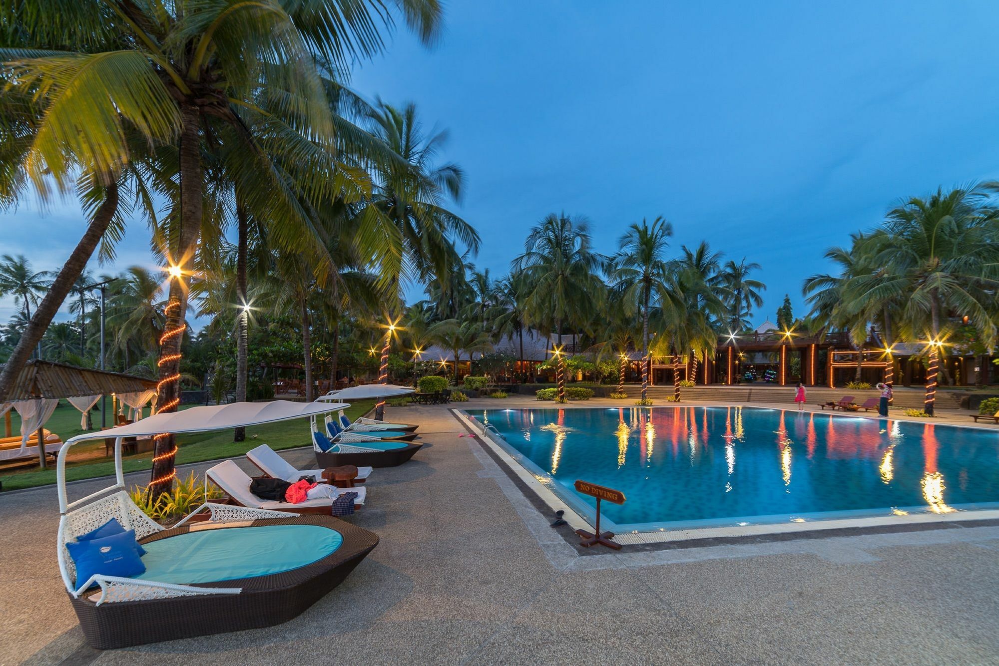 Aureum Palace Hotel & Resort Ngwe Saung ングウェ・サウン エクステリア 写真